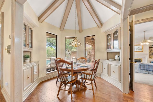 4310 Pembrooke Parkway N, Colleyville, TX 76034