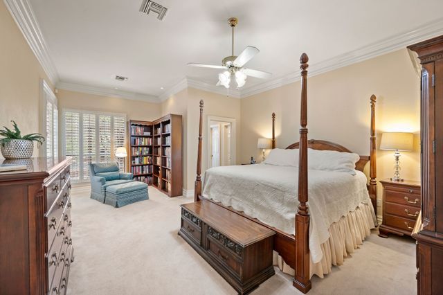 4310 Pembrooke Parkway N, Colleyville, TX 76034