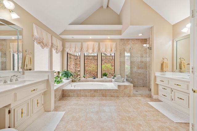 4310 Pembrooke Parkway N, Colleyville, TX 76034