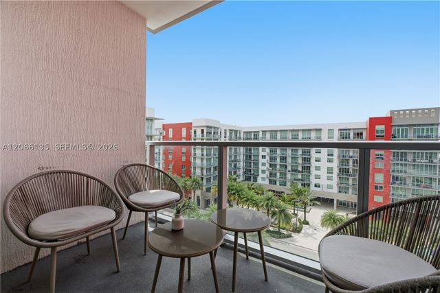 7825 NW 107th Ave 710, Doral, FL 33178
