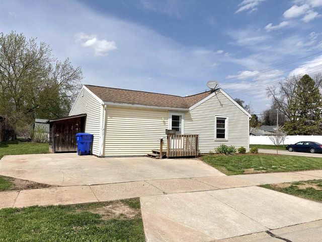 326 E WILSON AVENUE, Appleton, WI 54915