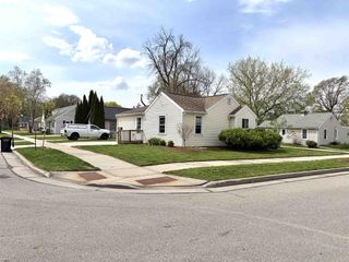 326 E WILSON AVENUE, Appleton, WI 54915
