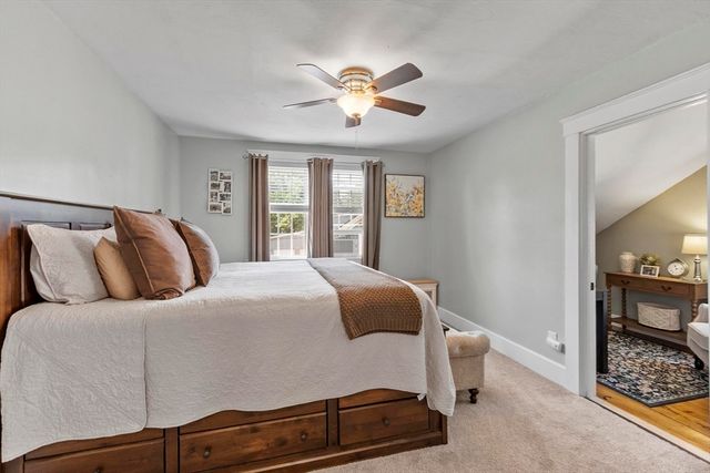33 Hammond St, Leominster, MA 01453