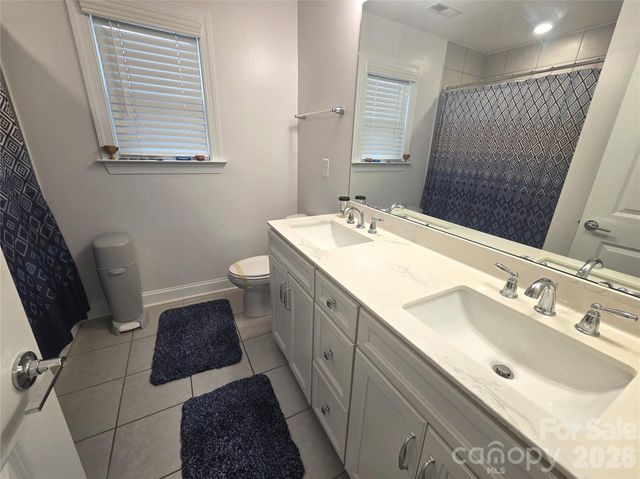 8207 Shady Pond Drive, Charlotte, NC 28227