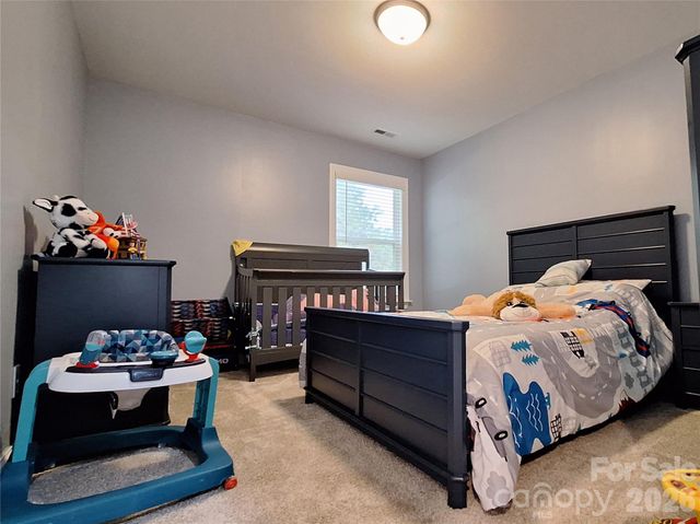 8207 Shady Pond Drive, Charlotte, NC 28227