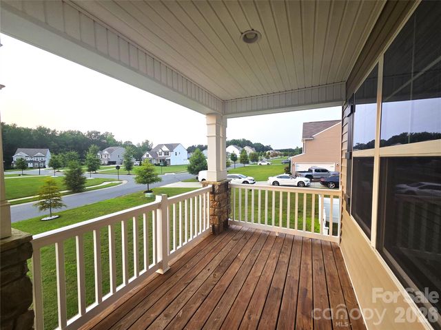 8207 Shady Pond Drive, Charlotte, NC 28227