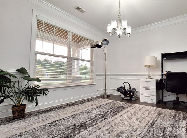 8207 Shady Pond Drive, Charlotte, NC 28227