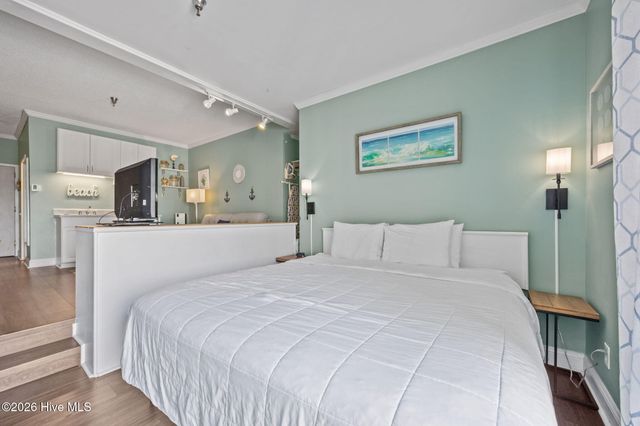 602 W Ft Macon Road 114, Atlantic Beach, NC 28512