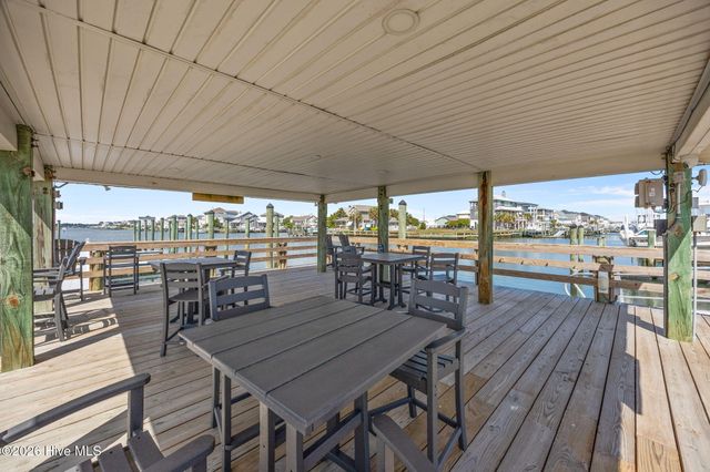 602 W Ft Macon Road 114, Atlantic Beach, NC 28512