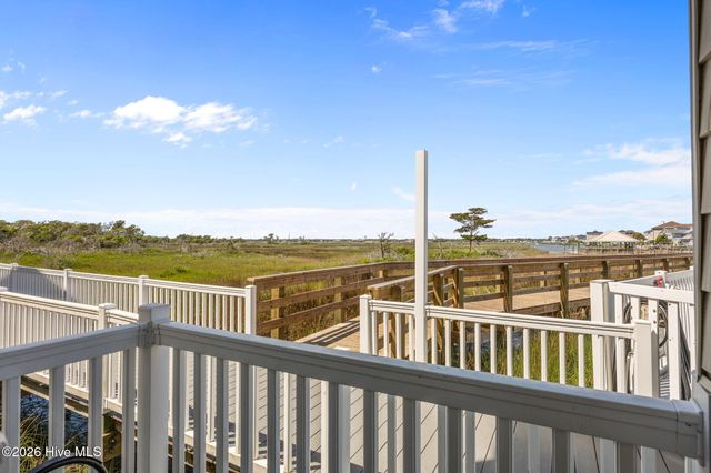 602 W Ft Macon Road 114, Atlantic Beach, NC 28512