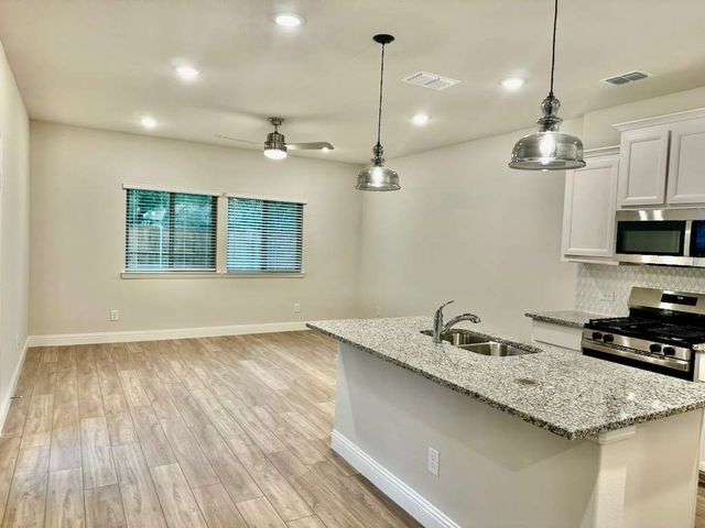 212 Griffith Drive 21, Princeton, TX 75407