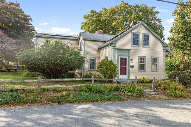 228 Rodman Street, South Kingstown, RI 02879