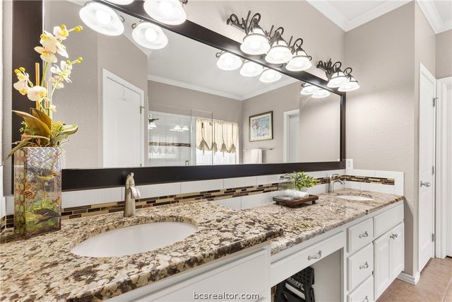 2122 Rolling Rock Place, College Station, TX 77845