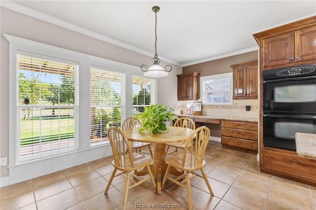 2122 Rolling Rock Place, College Station, TX 77845