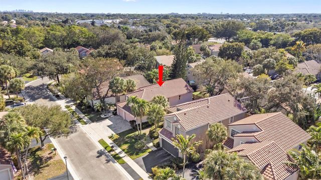 10320 NW 10th Court, Plantation, FL 33322