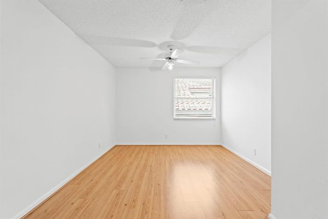 10320 NW 10th Court, Plantation, FL 33322