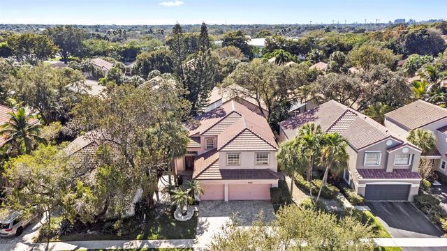 10320 NW 10th Court, Plantation, FL 33322