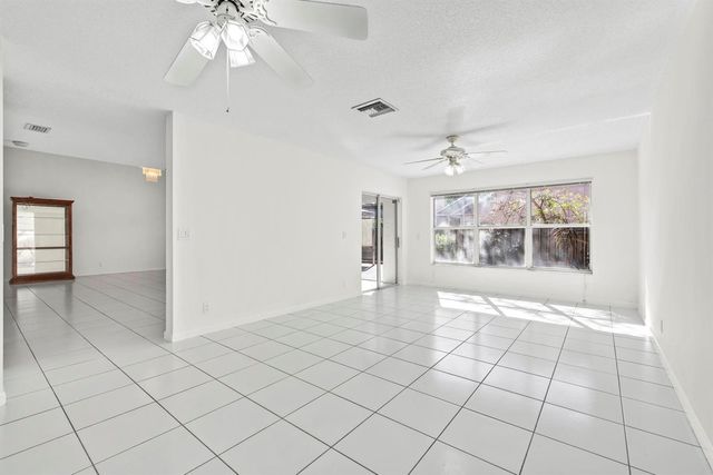 10320 NW 10th Court, Plantation, FL 33322