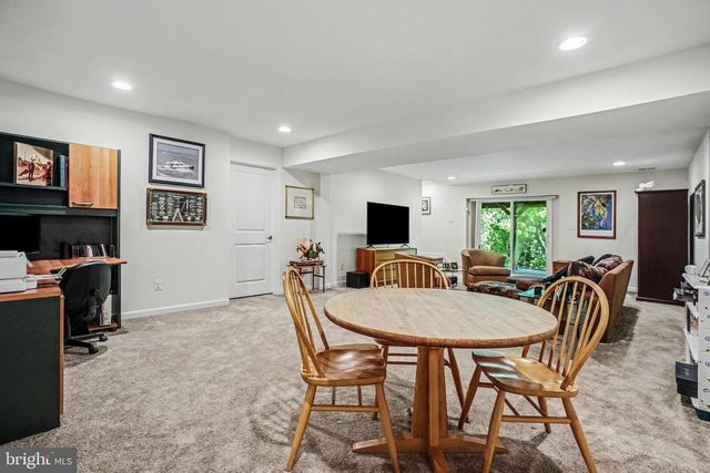 3916 SEABISCUIT WAY, Harrisburg, PA 17112
