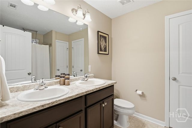 14 Griffin Road, Allenhurst, GA 31301