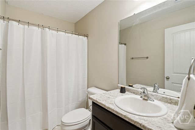 14 Griffin Road, Allenhurst, GA 31301