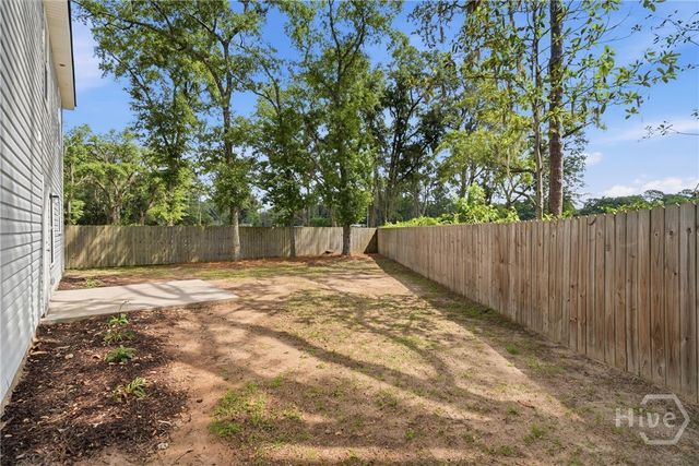 14 Griffin Road, Allenhurst, GA 31301