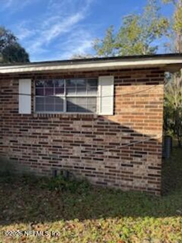 8832 4TH Avenue, Jacksonville, FL 32208