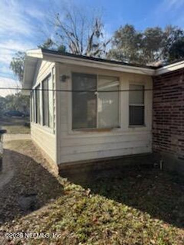 8832 4TH Avenue, Jacksonville, FL 32208