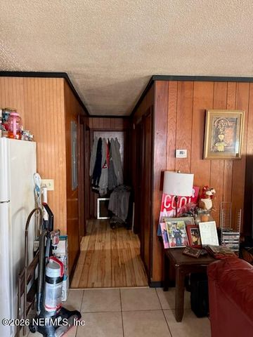 8832 4TH Avenue, Jacksonville, FL 32208