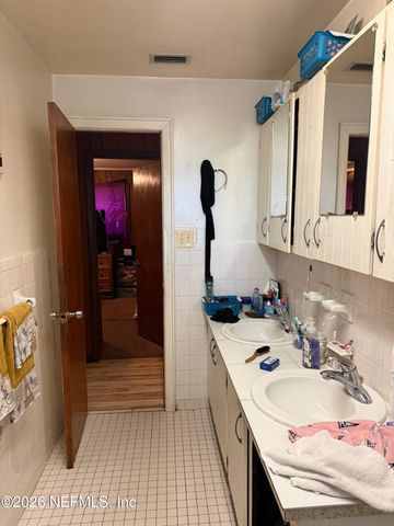 8832 4TH Avenue, Jacksonville, FL 32208