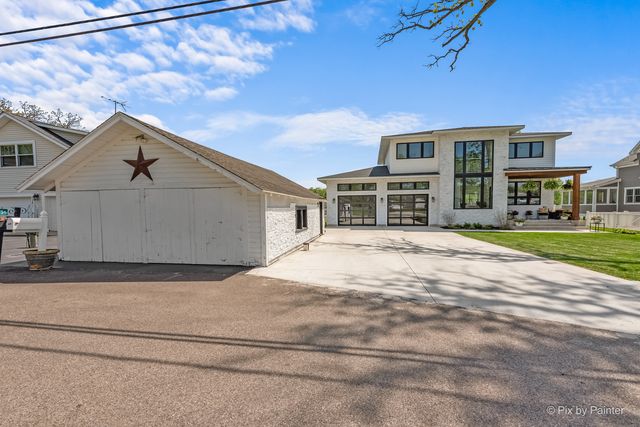 1617 Sunnyside Beach Drive, Johnsburg, IL 60051