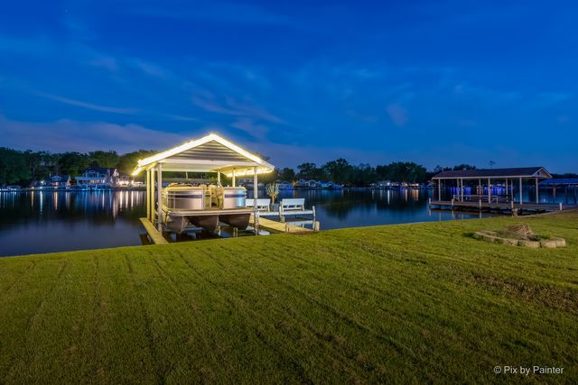 1617 Sunnyside Beach Drive, Johnsburg, IL 60051