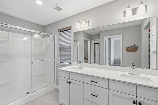 18025 Hauser Street, Overland Park, KS 66013