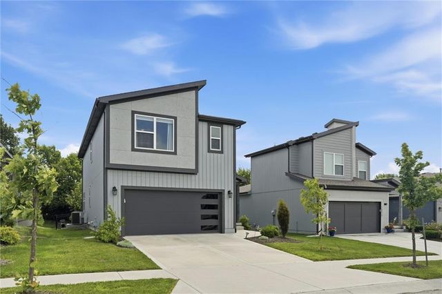 18025 Hauser Street, Overland Park, KS 66013