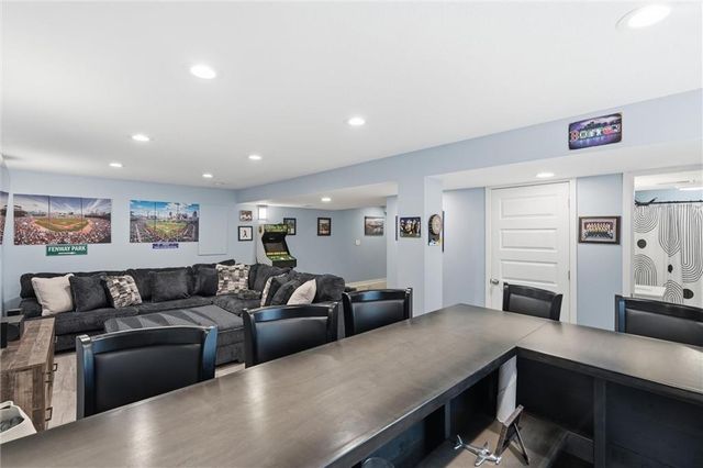 18025 Hauser Street, Overland Park, KS 66013
