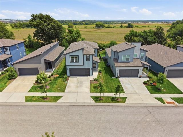 18025 Hauser Street, Overland Park, KS 66013