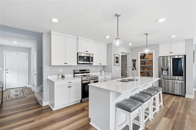 18025 Hauser Street, Overland Park, KS 66013