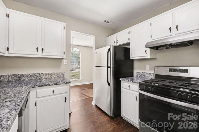 7341 Elwood Drive, Charlotte, NC 28227