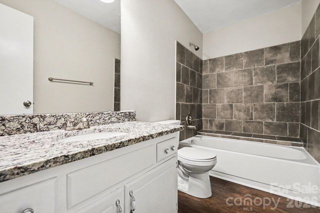 7341 Elwood Drive, Charlotte, NC 28227
