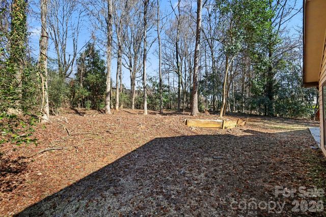 7341 Elwood Drive, Charlotte, NC 28227