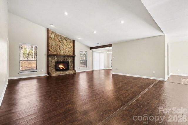 7341 Elwood Drive, Charlotte, NC 28227
