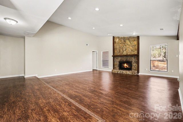 7341 Elwood Drive, Charlotte, NC 28227