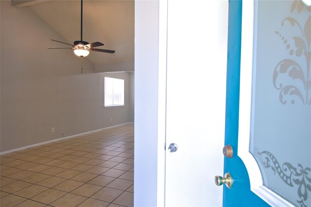 1707 Onion Creek Village DR A, Round Rock, TX 78664