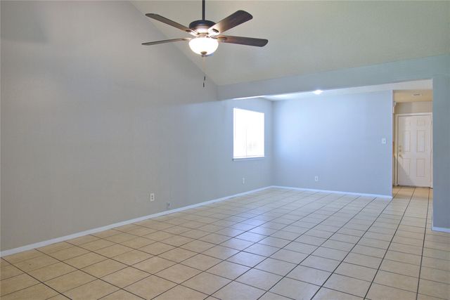 1707 Onion Creek Village DR A, Round Rock, TX 78664