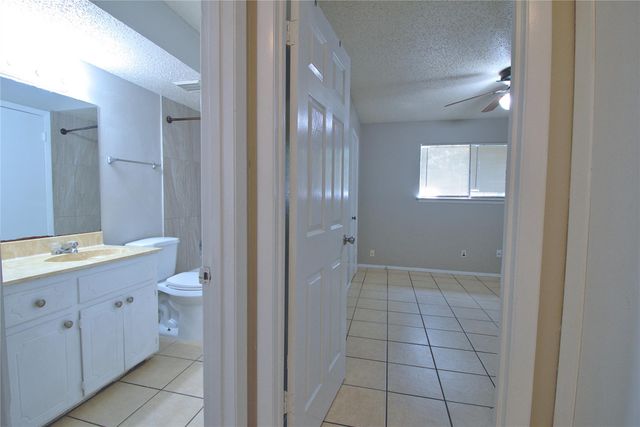 1707 Onion Creek Village DR A, Round Rock, TX 78664