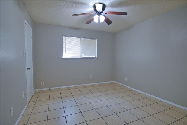 1707 Onion Creek Village DR A, Round Rock, TX 78664