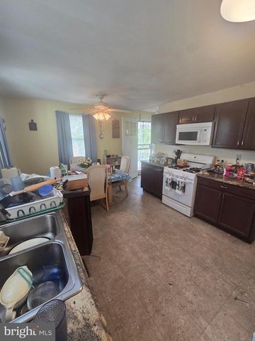4106 CLARK ST, Capitol Heights, MD 20743