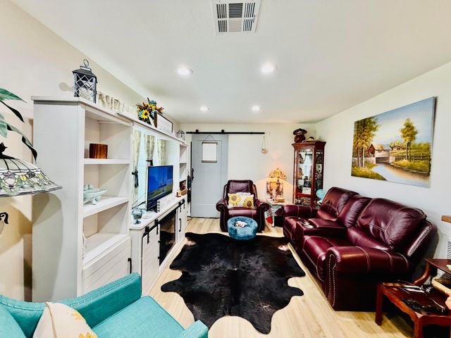 3496 NW 24th Avenue, Okeechobee, FL 34972