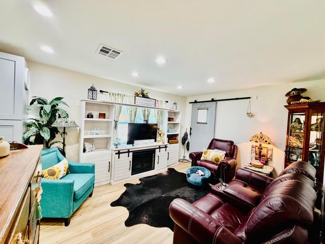 3496 NW 24th Avenue, Okeechobee, FL 34972