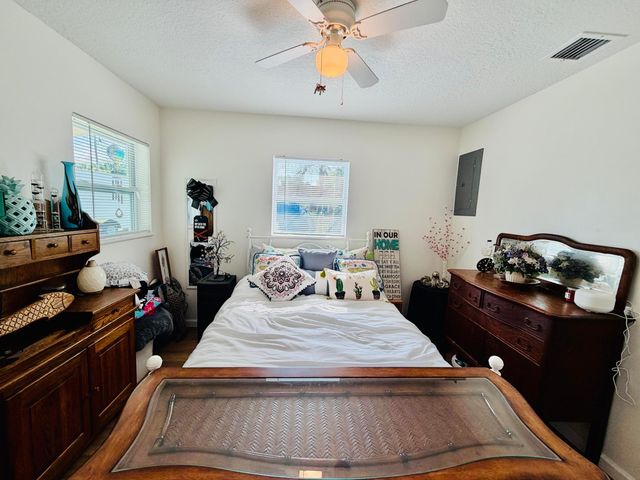 3496 NW 24th Avenue, Okeechobee, FL 34972